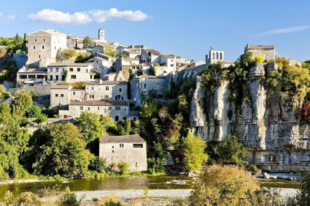 Holiday home Les Templiers