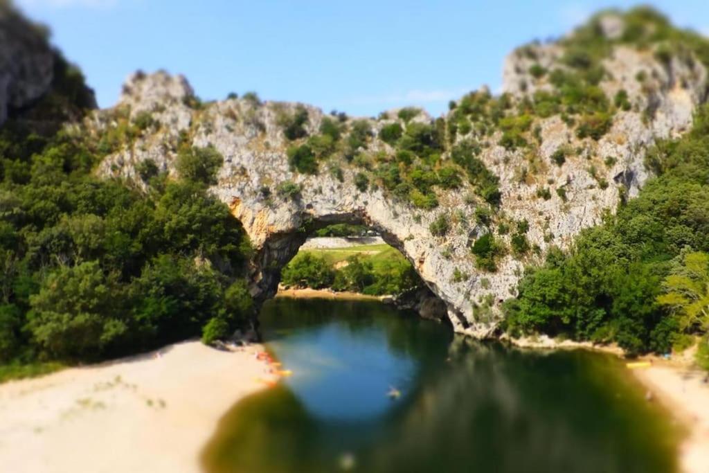 Les Templiers Holiday home *